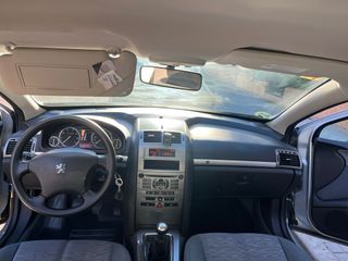 PEUGEOT 407 SR Confort 1.8 4p