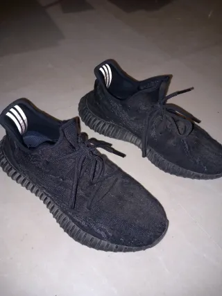 Adidas Yeezy Boost 350 V2 Talla 42