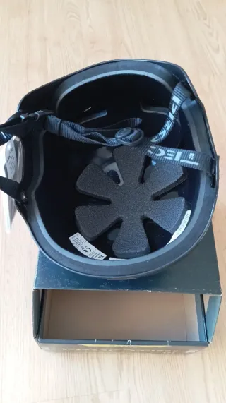 Casco nuevo Pro-Tec Deportes Náuticos, talla XL