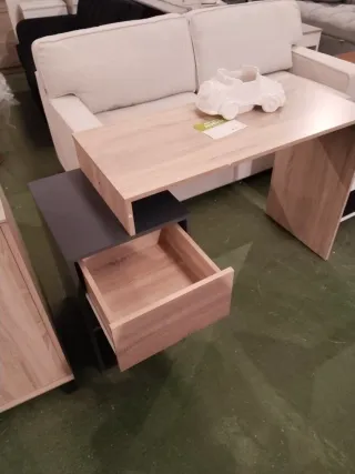 Escritorio moderno madera y negro