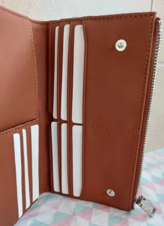 Cartera Desigual Marrón con Diseño