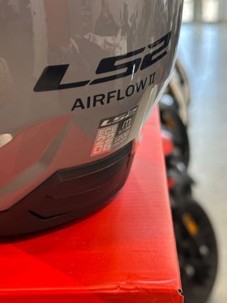 Casco de moto LS2 gris