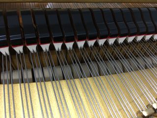 Piano de cola Yamaha Blanco G3