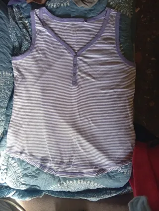 3 Blusas Talla L. Precio las 3