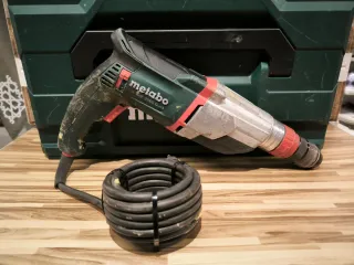Taladro percutor Metabo KHE 2860