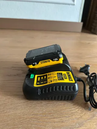 Nivel Láser DeWALT DW089LG nuevo