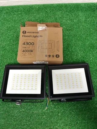 2 Focos LED Exterior