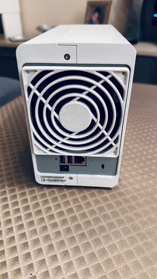 Nas Synology DS216J + 2 HDD 4TB en total