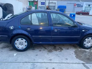 Volkswagen Bora 2002