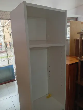 Estantería blanca