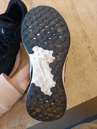 Zapatillas Nike Revolution 7 Talla 43