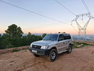 Toyota Land Cruiser 1999