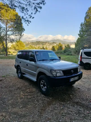 Toyota Land Cruiser 1999