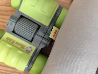 Prismáticos infantiles con funda