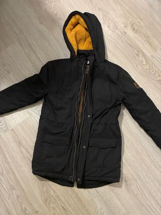 Chaqueta Keep Quiet negra con forro marrón