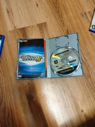 Lote 4 Juegos PS2: Pro Evolution Soccer 5, NBA Liv