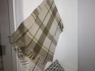 Bufanda Mango cuadros beige, azul y verde