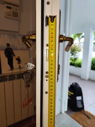 Especialista reparación todo tipo de cerramientos