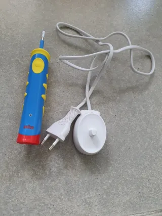 Cepillo Eléctrico Infantil Oral B