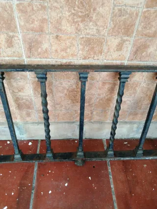 Baranda de hierro forjado