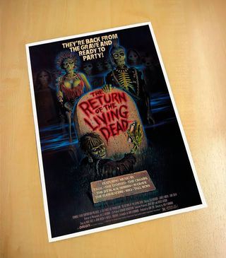 Poster de Cine LA DIVERTIDA NOCHE DE LOS ZOMBIES