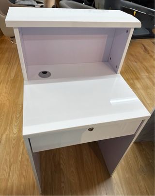 Mostrador blanco peluquería (recoger en persona)