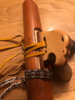 Flauta Nativa Americana de Madera