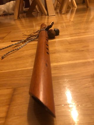 Flauta Nativa Americana de Madera