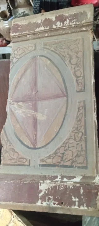 Antigüedad varias de siglos atras  Preguntar preci