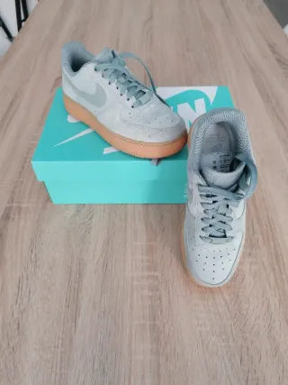 Zapatillas Nike Air Force 1 '07 SE (light green).