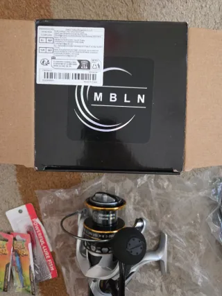 Carrete de pesca CS6000D