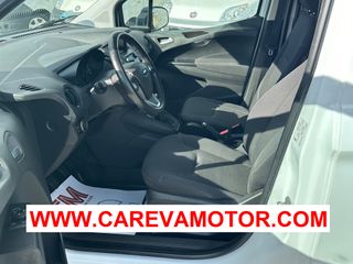 Ford Transit Courier 2020