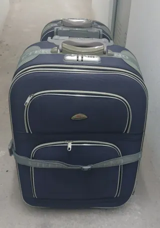 2 Maletas de Viaje (Grande y Pequeña)