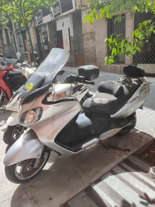 Suzuki Burgman 650 Executive Maxiscooter