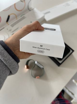 Apple Watch SE 44mm Plata