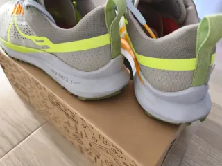 Nike Pegasus Trail 4 Talla 43