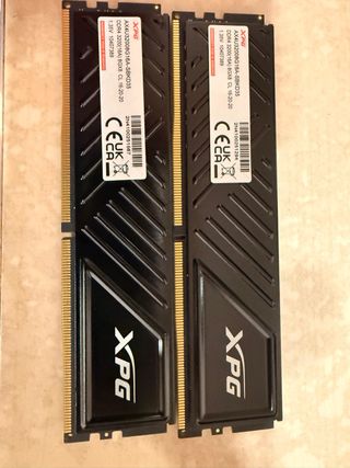 2x XPG DDR4 3200MHz 8GB CL16 Módulos RAM