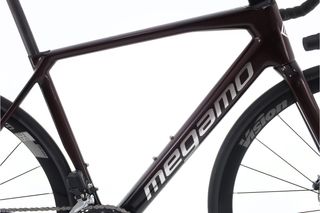 Megamo Raise 15 Di2 12V (carretera) t.52 Reacondicionada