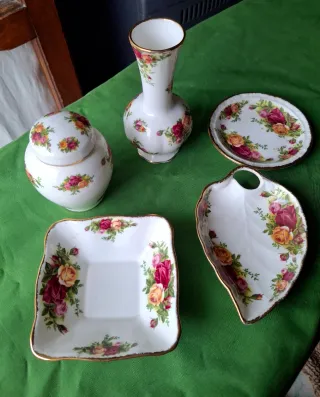 Set Royal Albert Porcellana Decorata