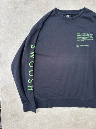 Felpa Nike vintage nera con scritte