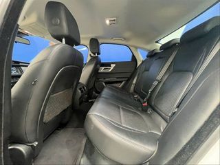 JAGUAR XF 2.0D 132kW 180CV Prestige Auto