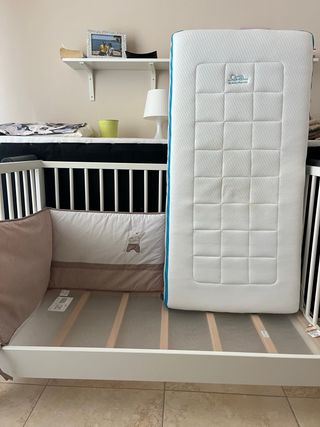 Cuna Ikea 3 posiciones + Colchón antiasfixia