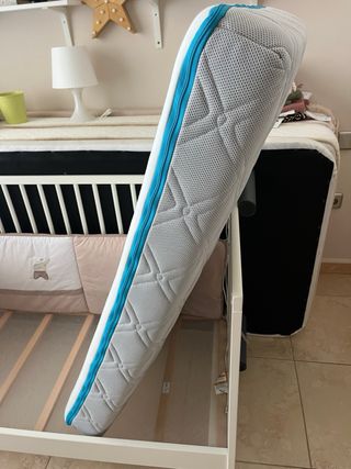 Cuna Ikea 3 posiciones + Colchón antiasfixia