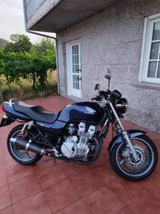 Honda CB 750 Naked 1995