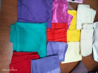 Lotto fazzoletti e foulard varie misure