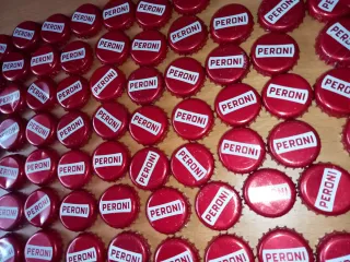 COLLEZIONE 67 Tappi di birra PERONI