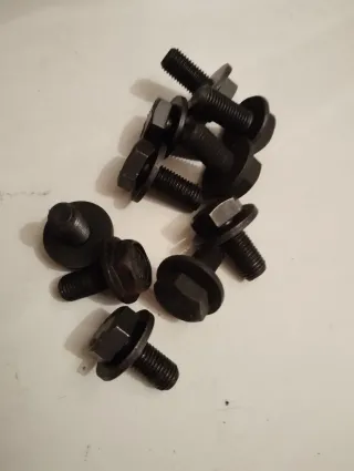 Tornillos para eje pedalier bici