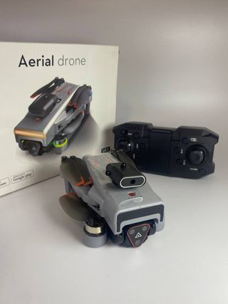 Dron Aerial Plateado con Cámara