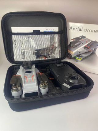 Dron Aerial Plateado con Cámara