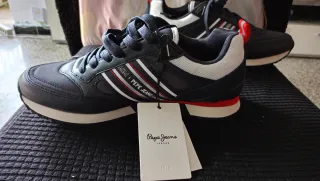 Deportivas Pepe Jeans Negras y Blancas
